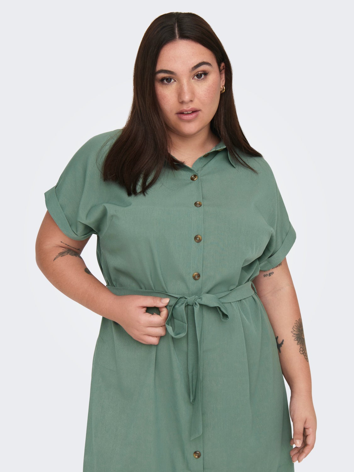 Curvy tie belt Shirt dress