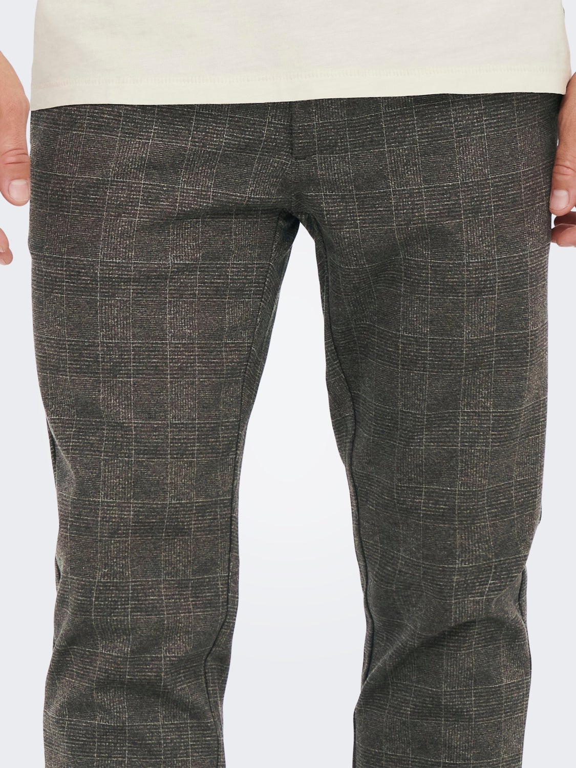 Checkered chinos