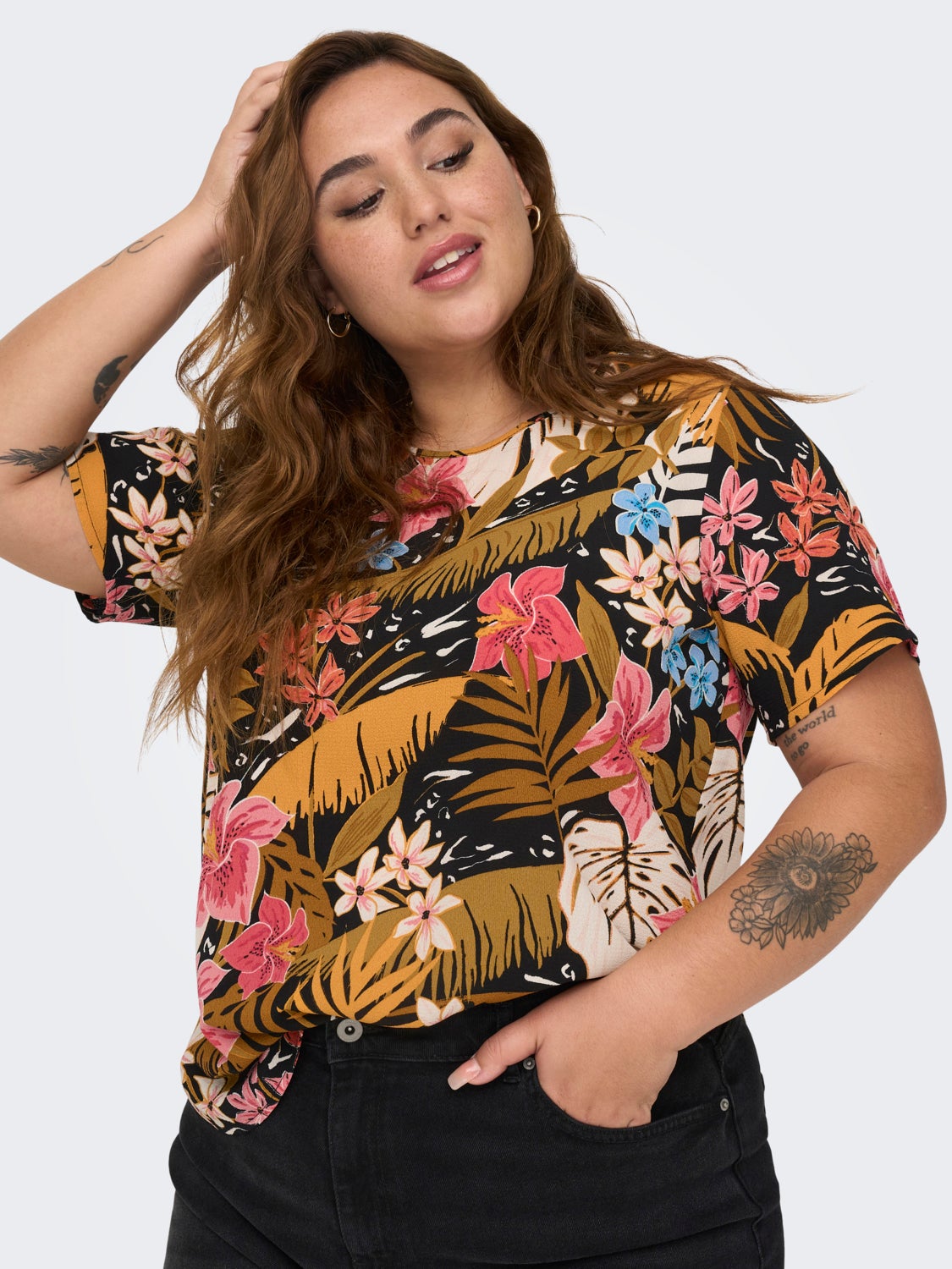 Curvy printed top