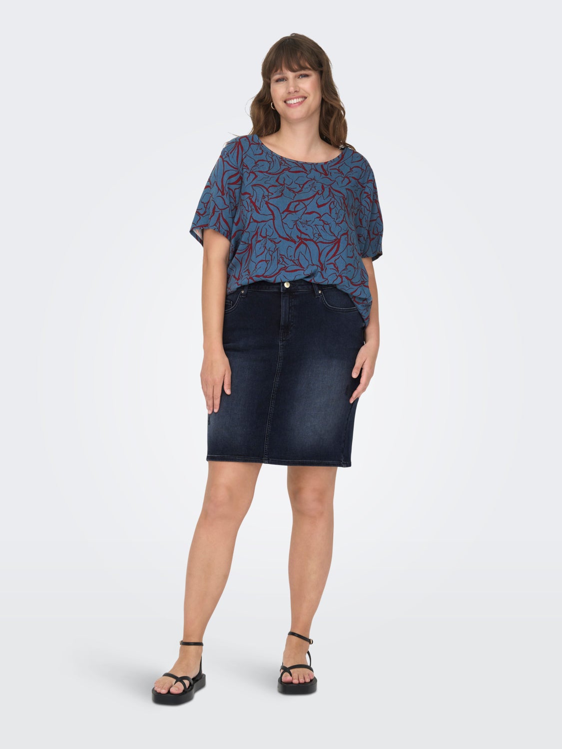 Curvy printed top with short sleeves