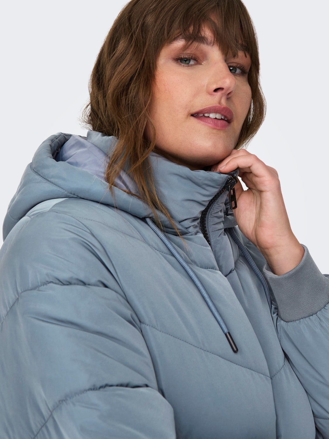 curvy Puffer jacket with hood