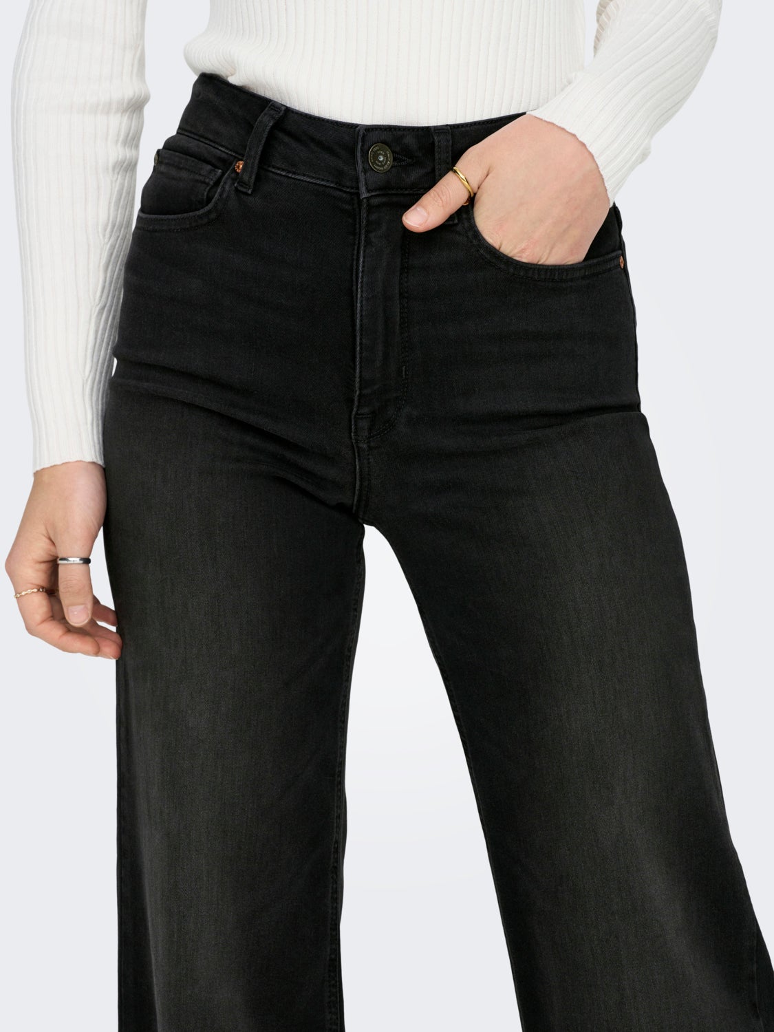 Wide Leg Fit High waist Jeans