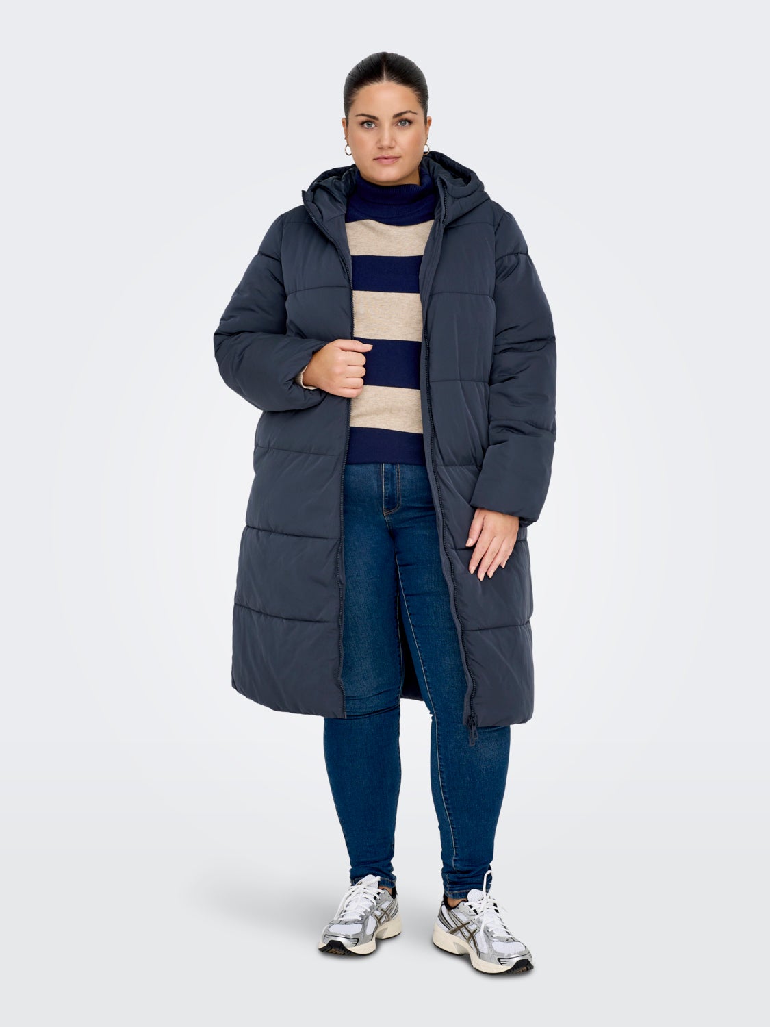 Curvy long puffer jacket