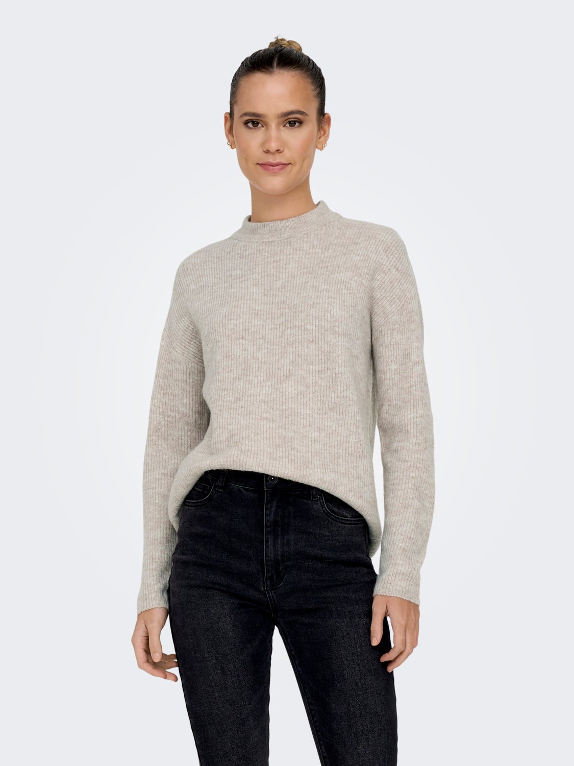 High neck knitted pullover