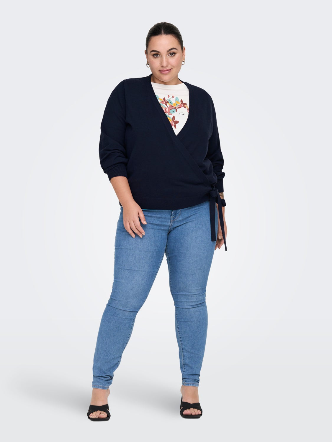 Curvy knitted wrap cardigan