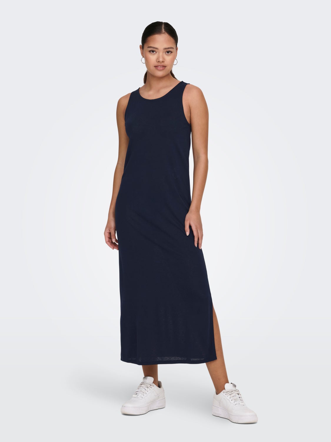 O-Neck Maxi Dress