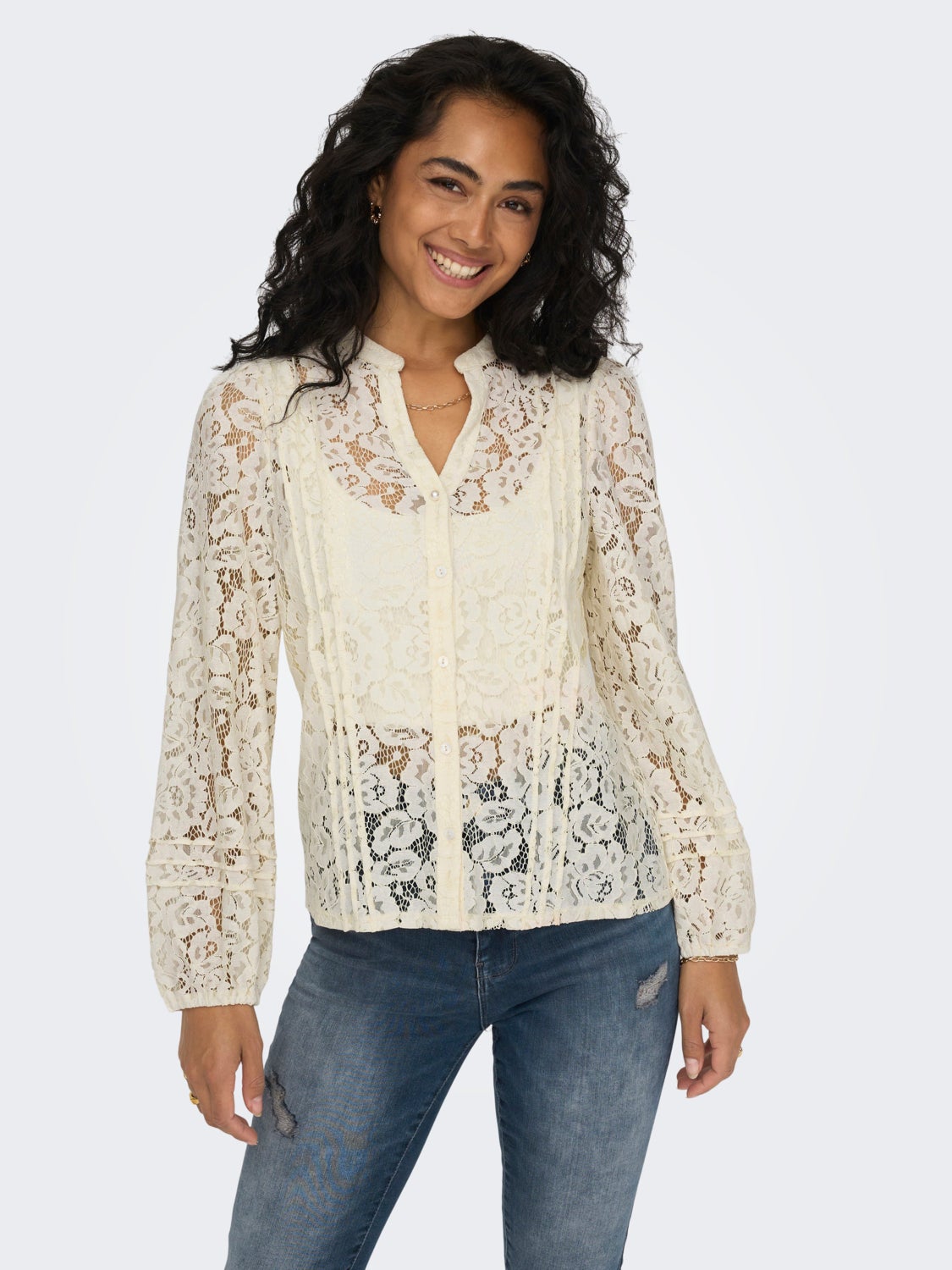 V-neck shirt with lace