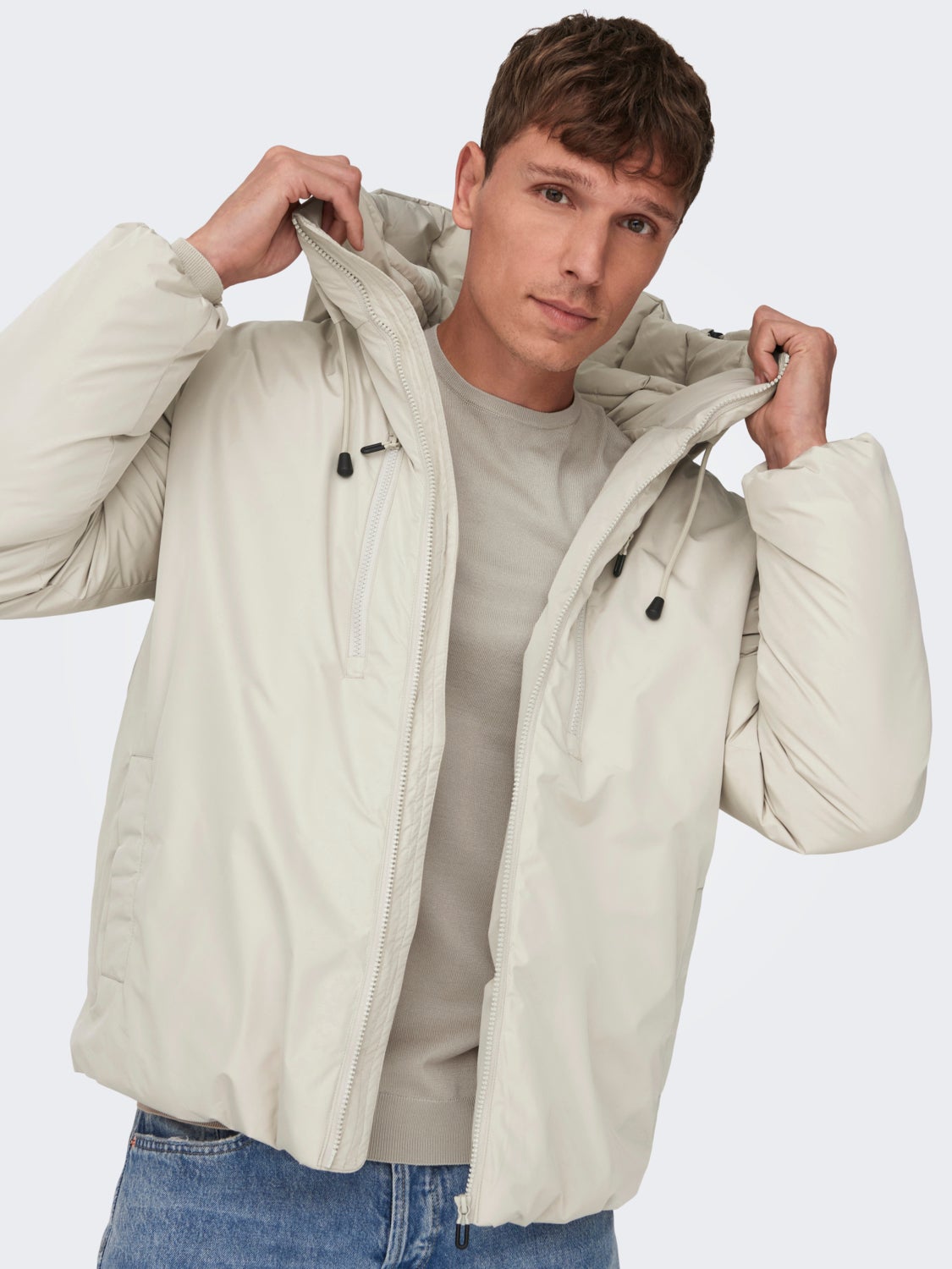 Short puffer jacket