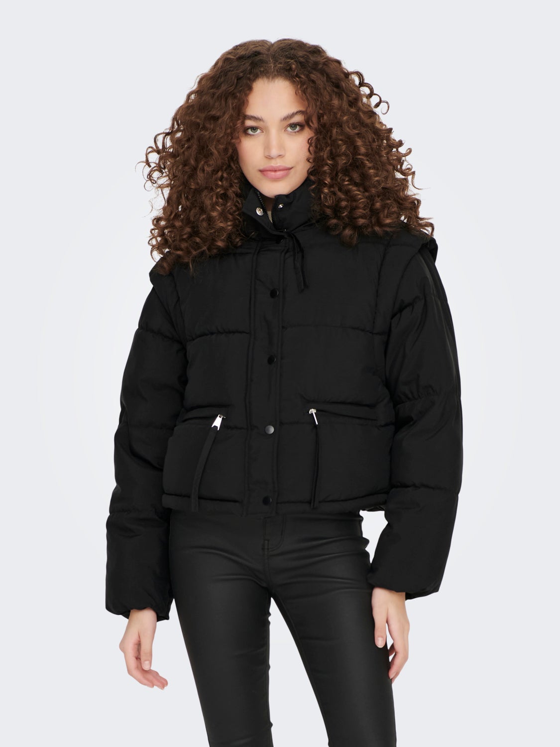 Detachable sleeve Puffer Jacket