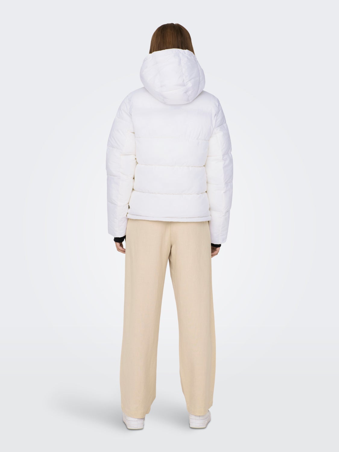 Short puffer jacket