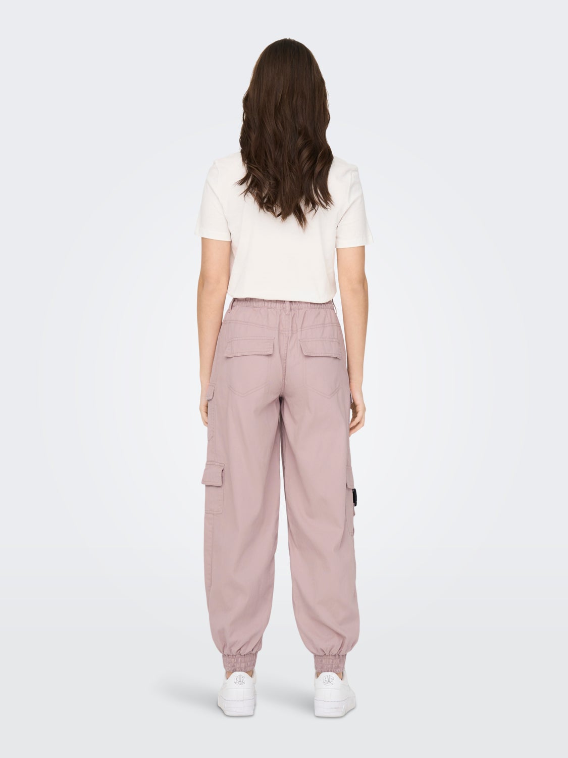 Loose fit cargo pants
