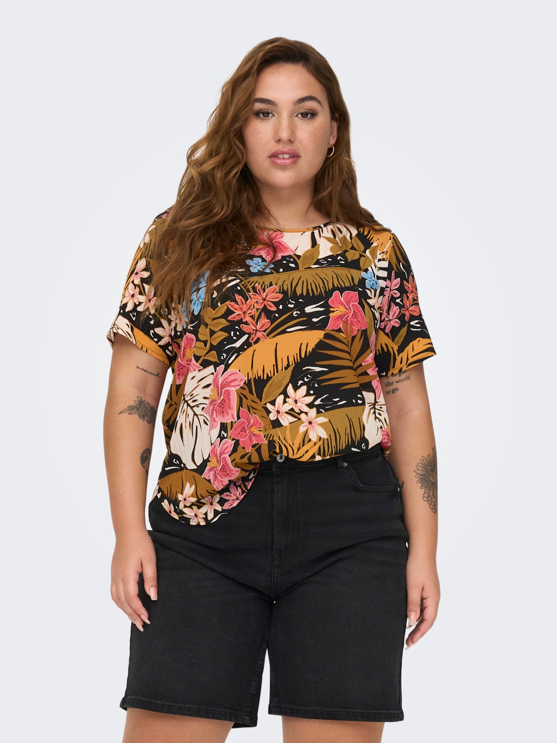Curvy printed top