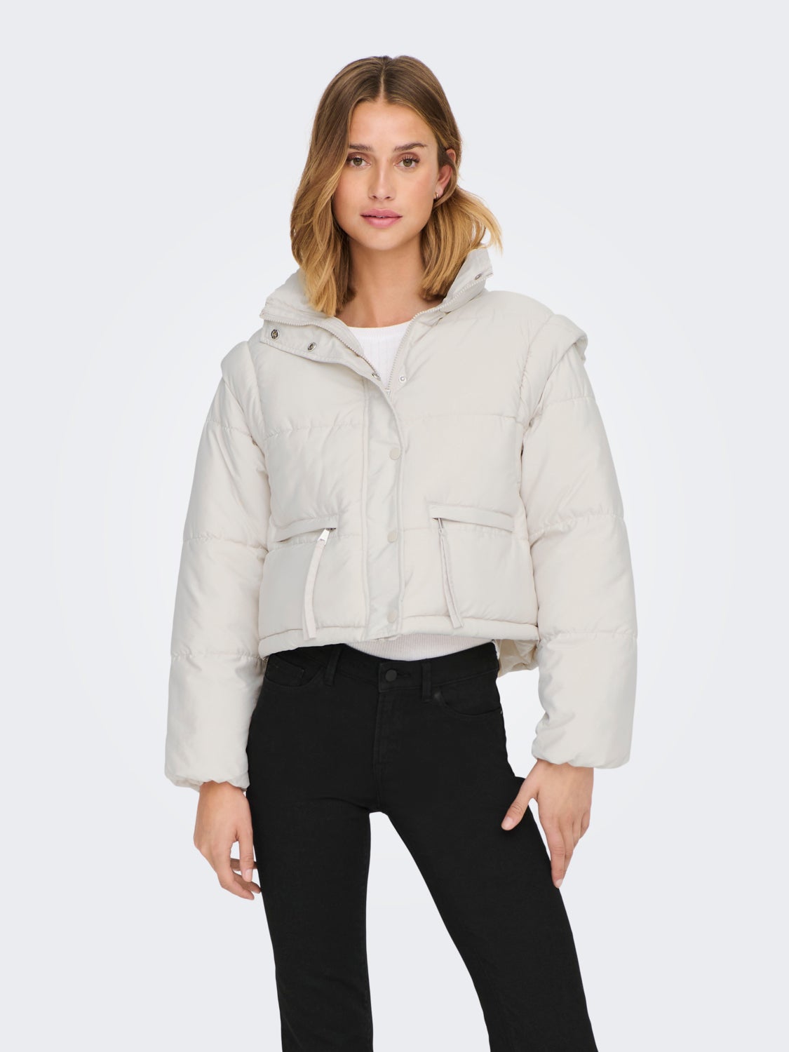 Detachable sleeve Puffer Jacket
