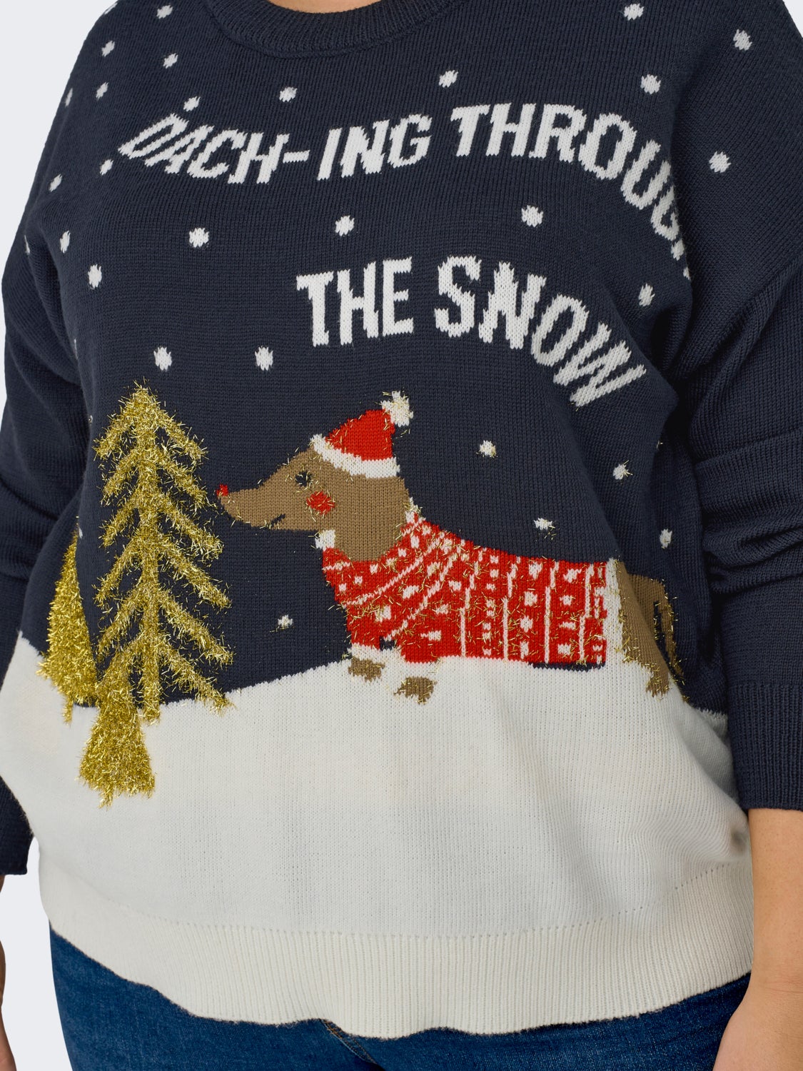 Curvy christmas jumper