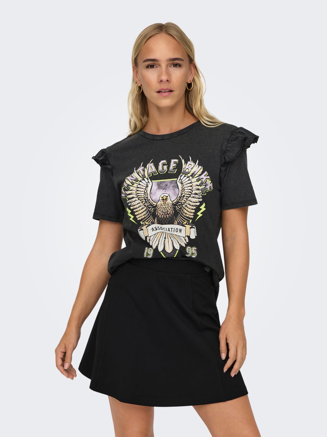 O-neck t-shirt with print and frills