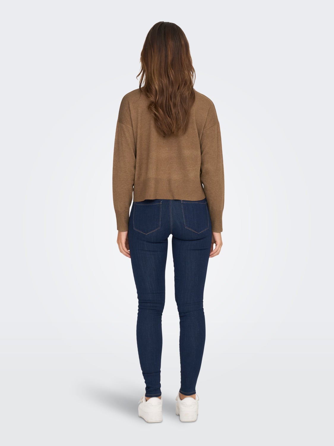 V-neck knitted pullover