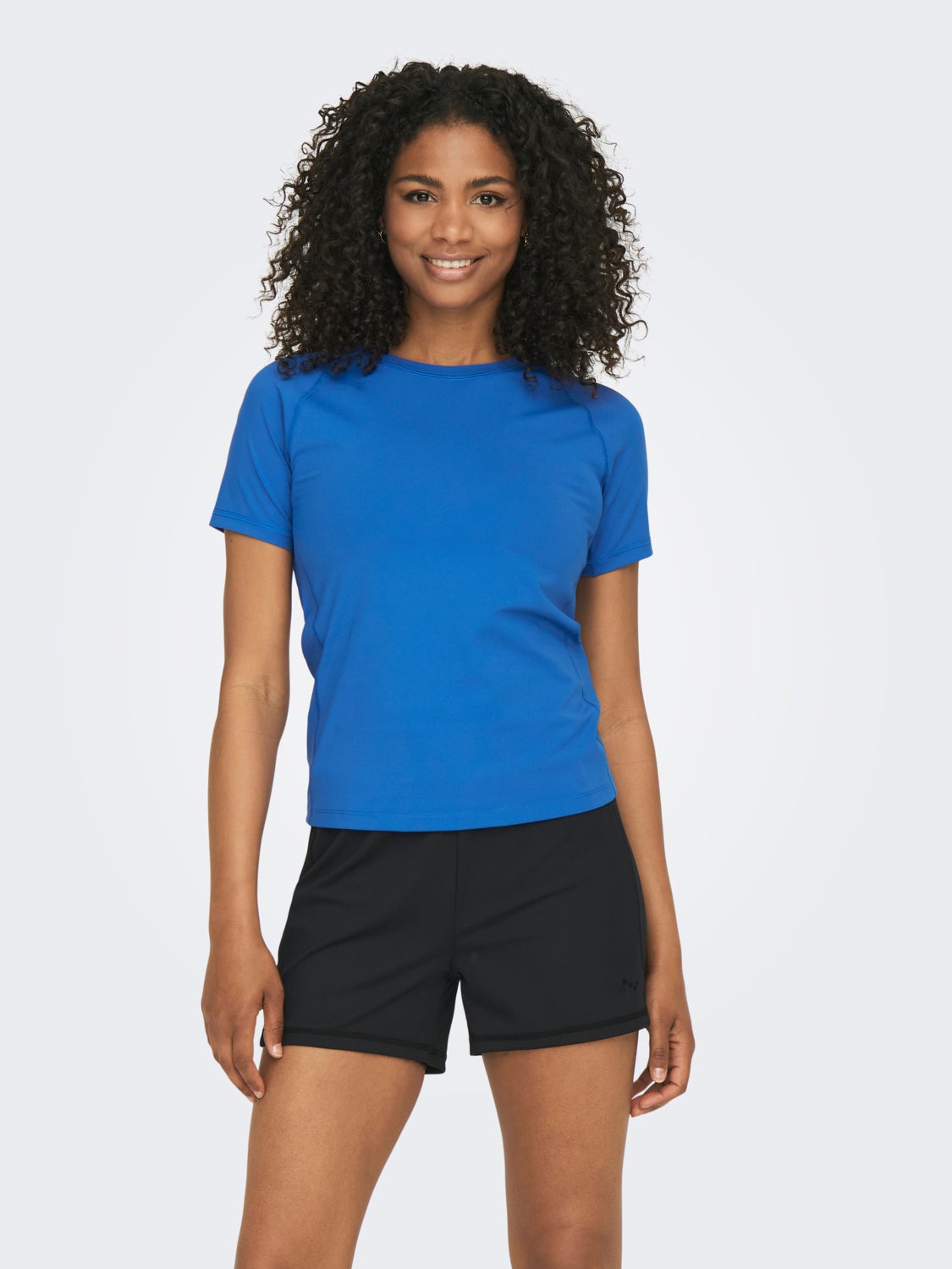 training tee with o-neck
