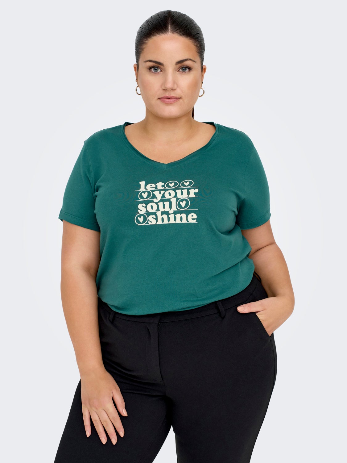 Curvy Printed v-neck T-shirt