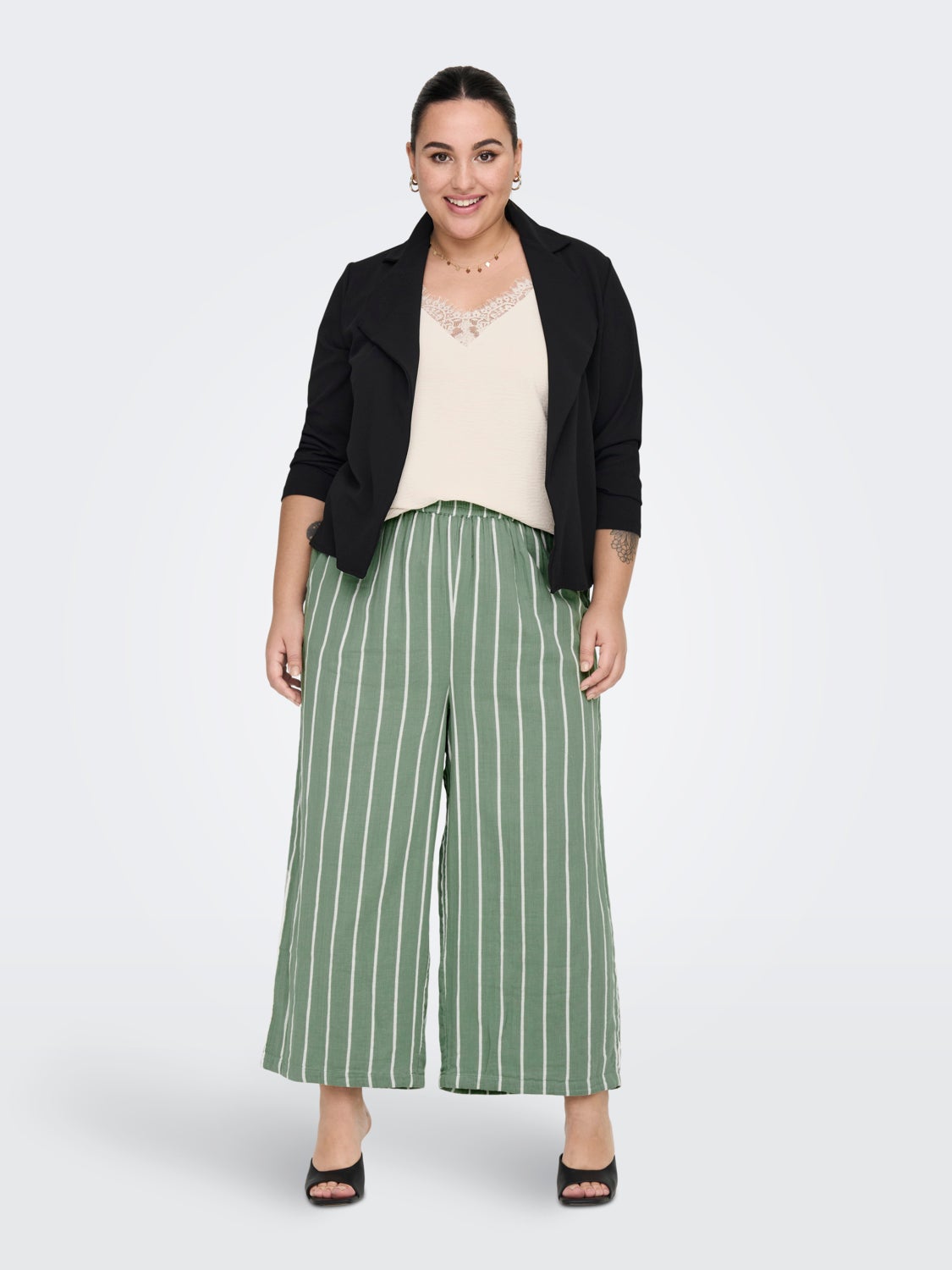 Curvy Wide Leg Trousers