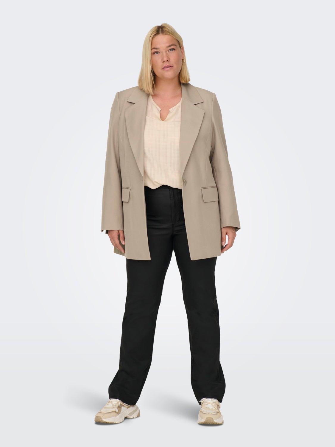 Curvy classic blazer
