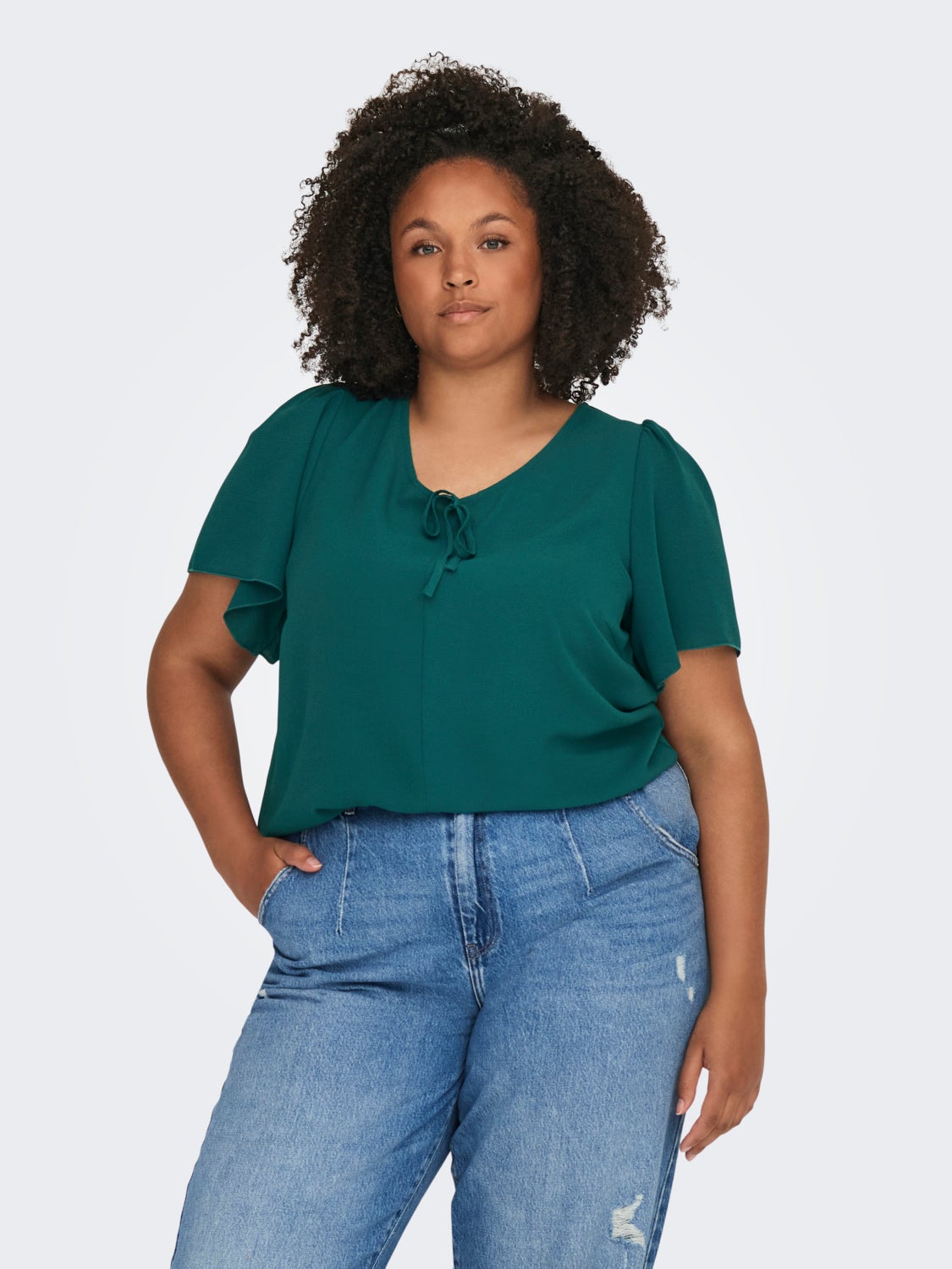 Curvy u-neck Top