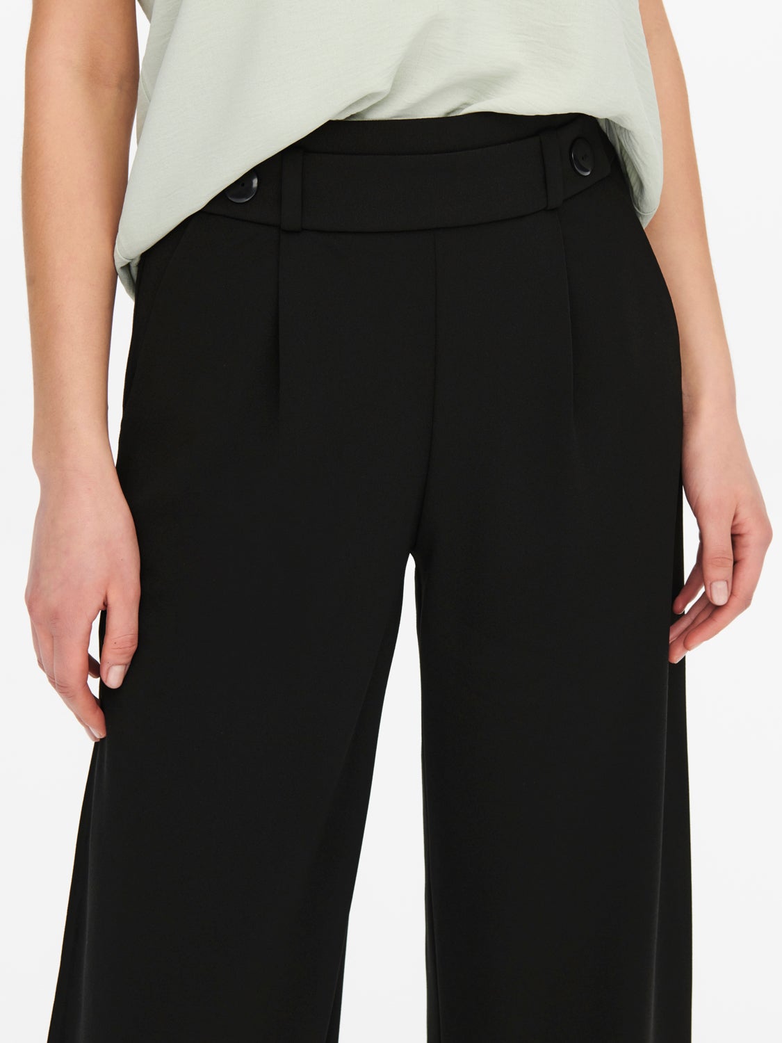 Wide Trousers