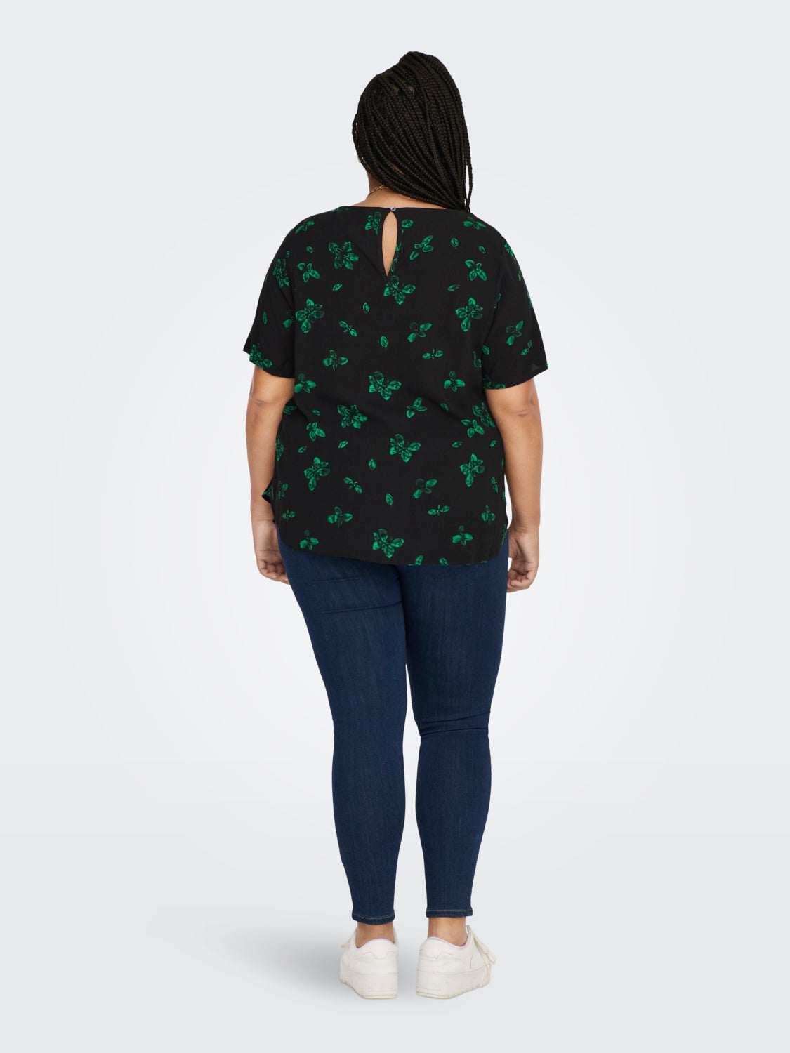 Curvy patterned Short Sleeved Top