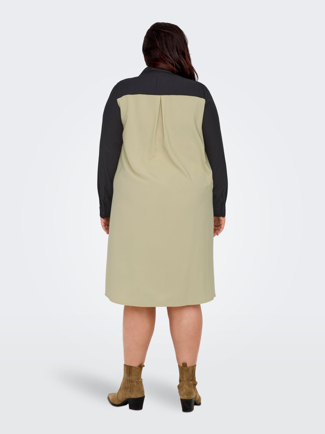 Curvy midi shirt dress