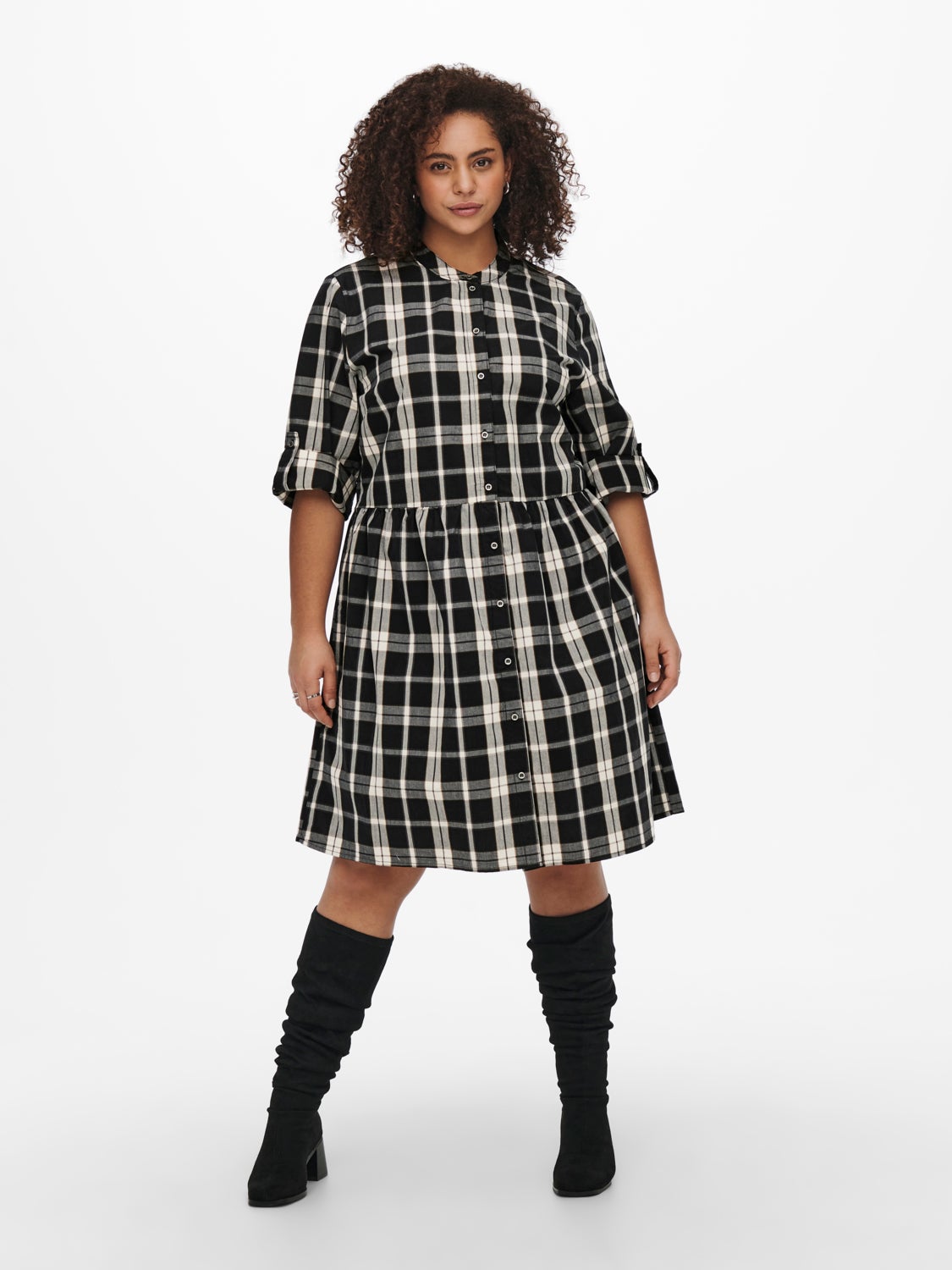 Curvy 3/4 sleeved Dress