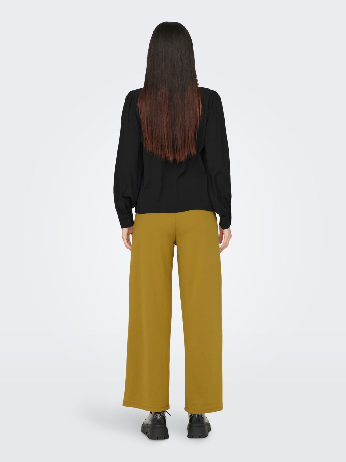 Collar detailed Shirt