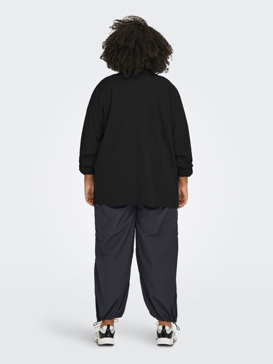 Curvy blazer with 7/8 sleeves