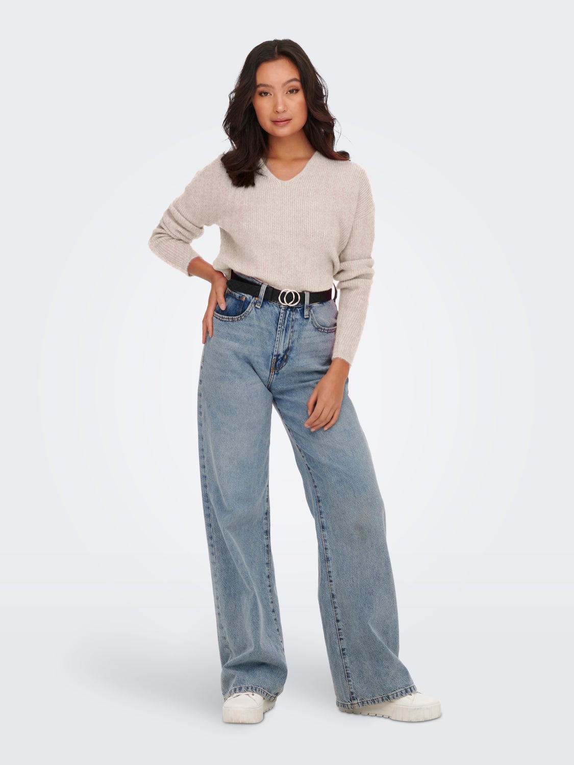 V-neck Knitted Pullover