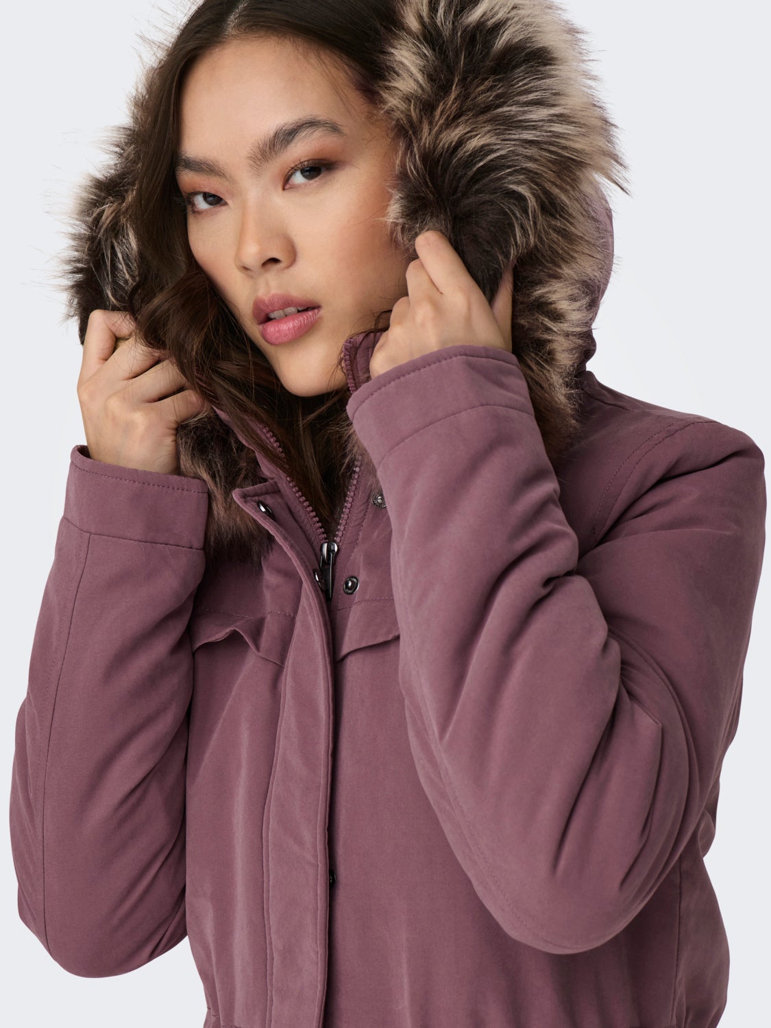 Short hooded parka