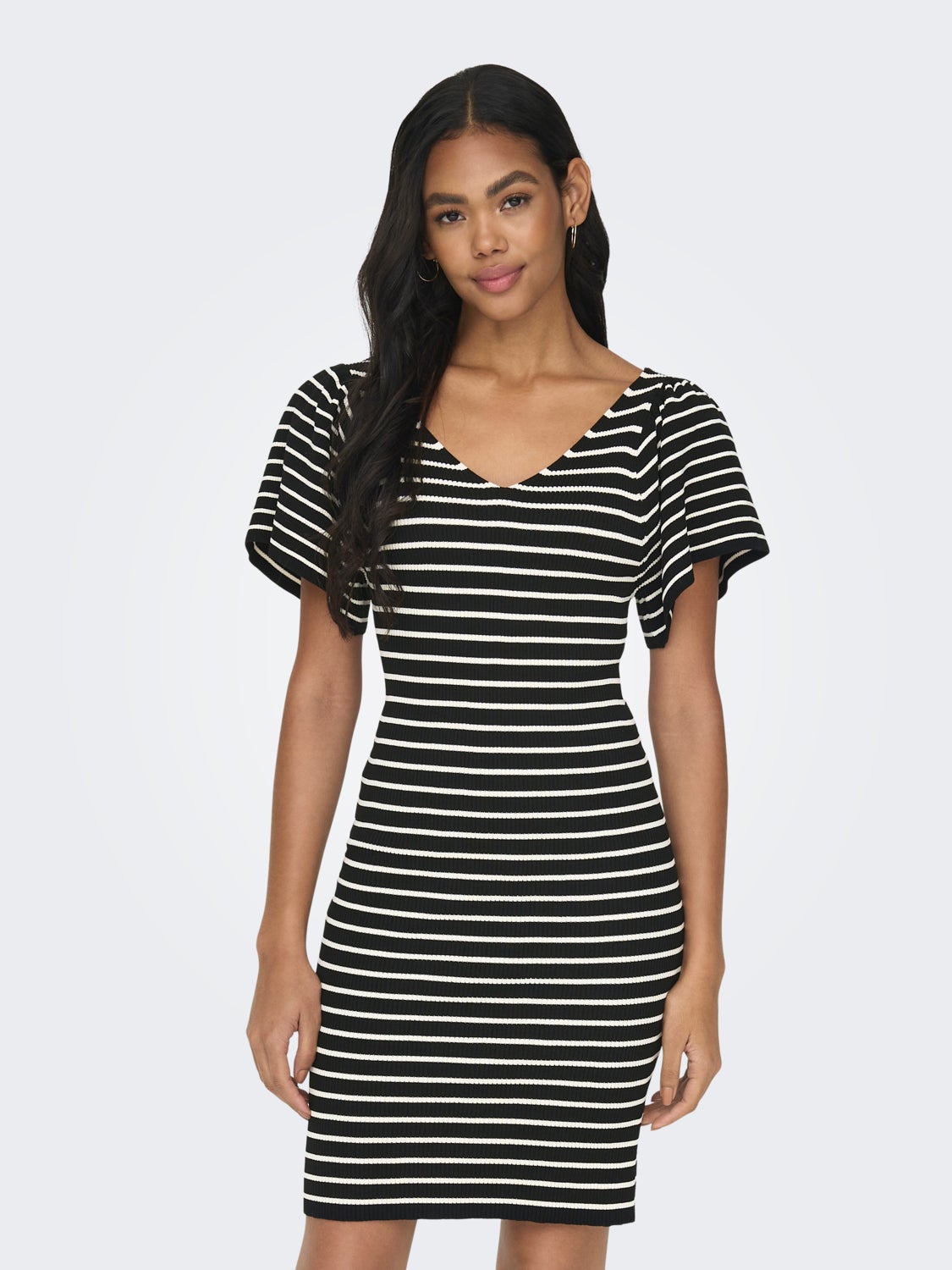 Loose Fit V-Neck Puff sleeves Short dress