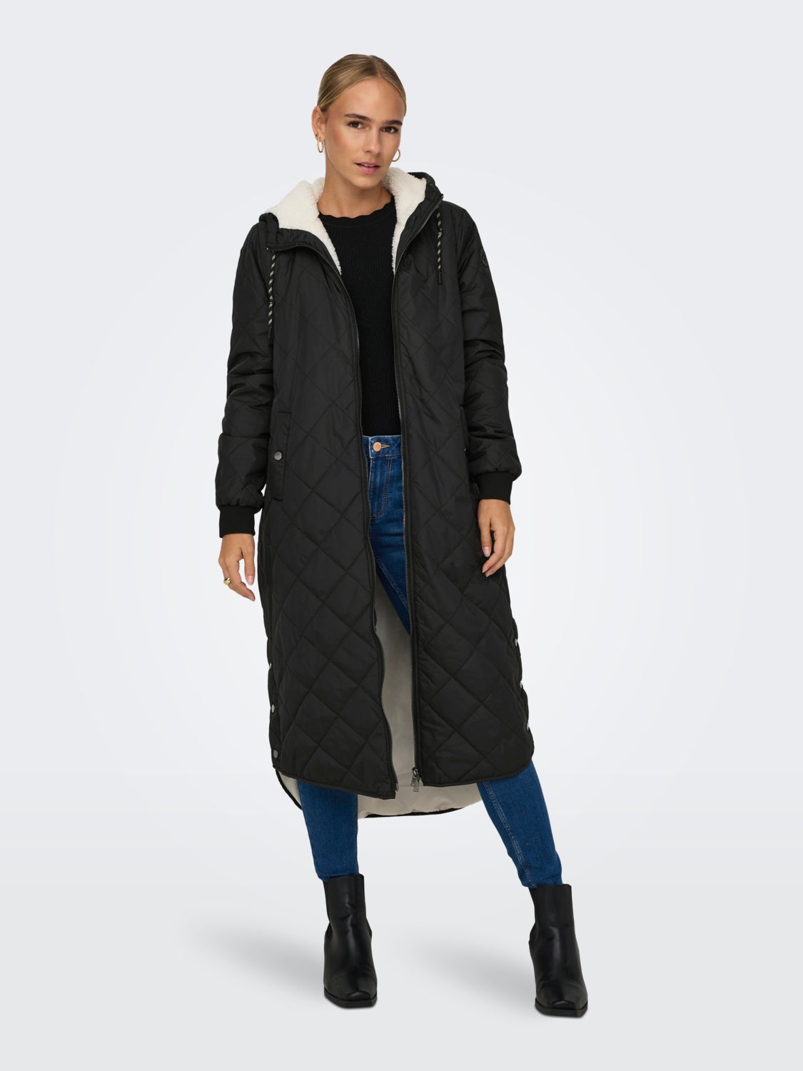 Long quilted coat