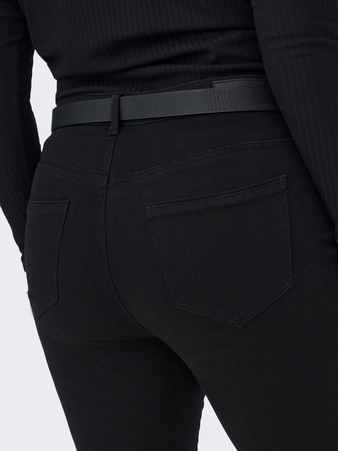 Curvy CARSally highwaisted Flared Jeans