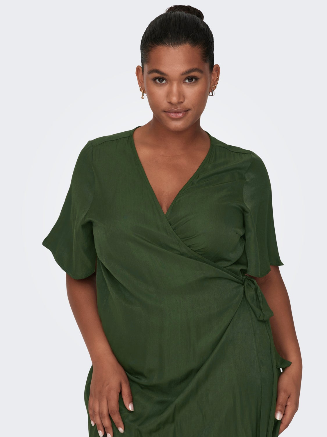 Curvy midi wrap dress