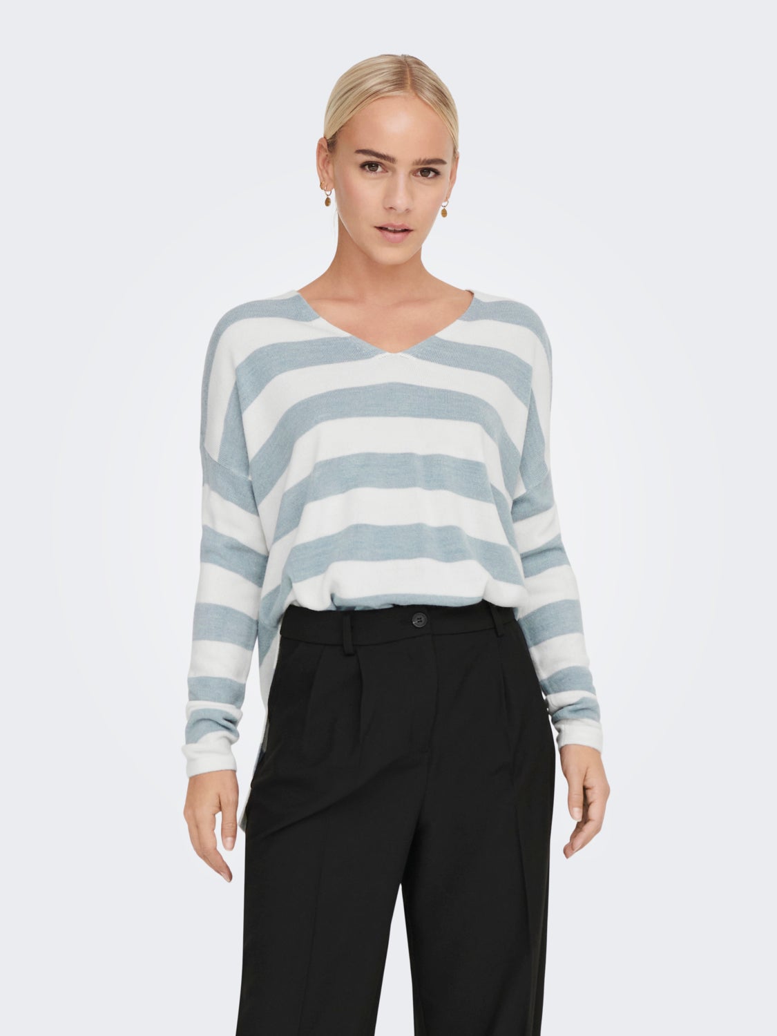 V-neck Knitted Pullover