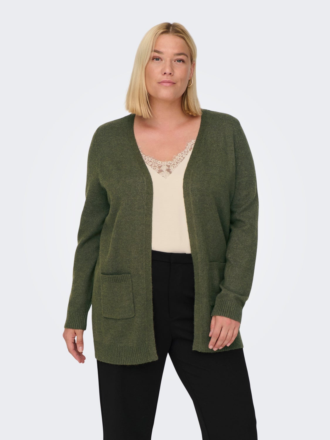 Curvy open Knitted Cardigan