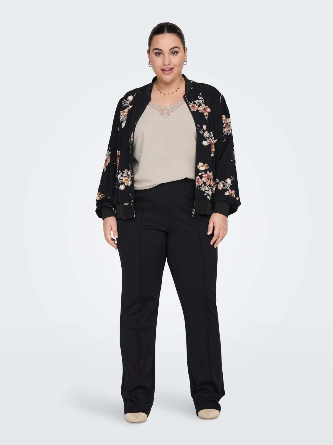 Curvy lace detailed strap top