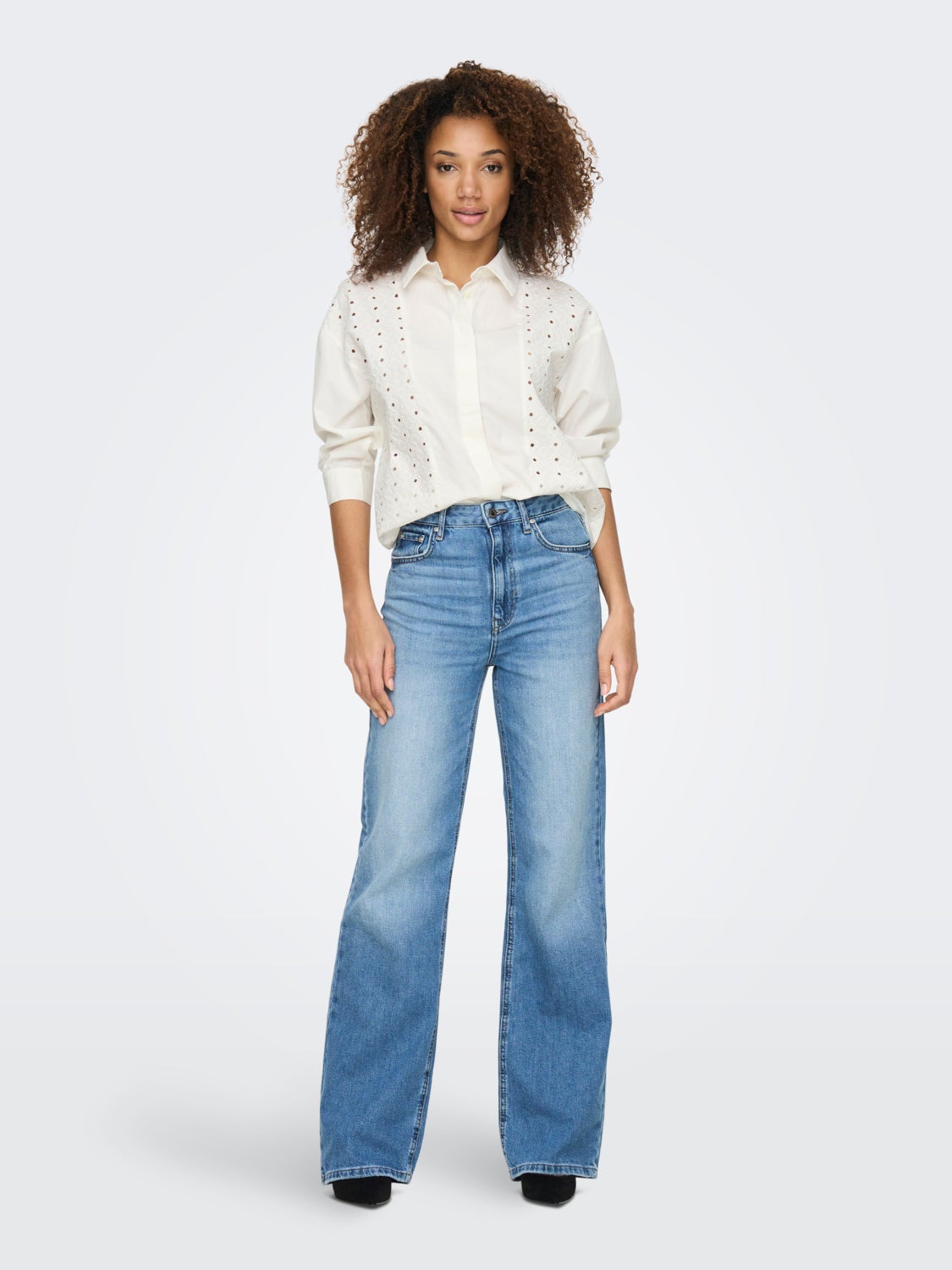 Shirt With Lace Details