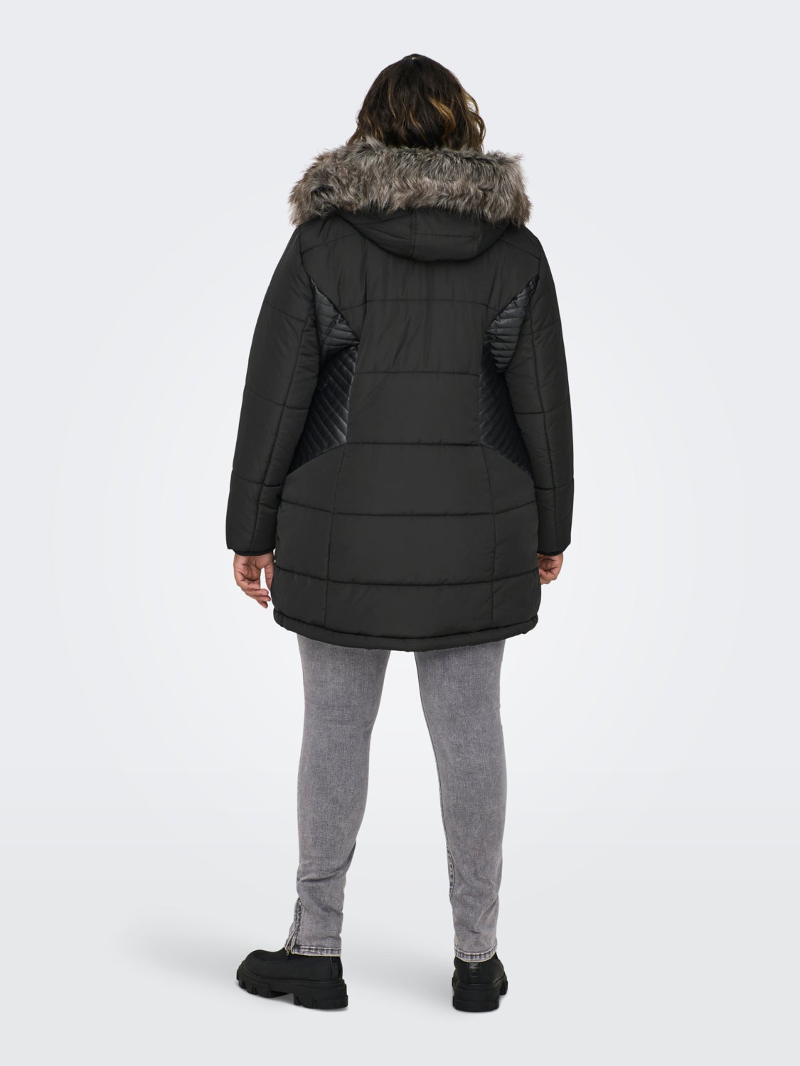 Curvy quiltet jacket