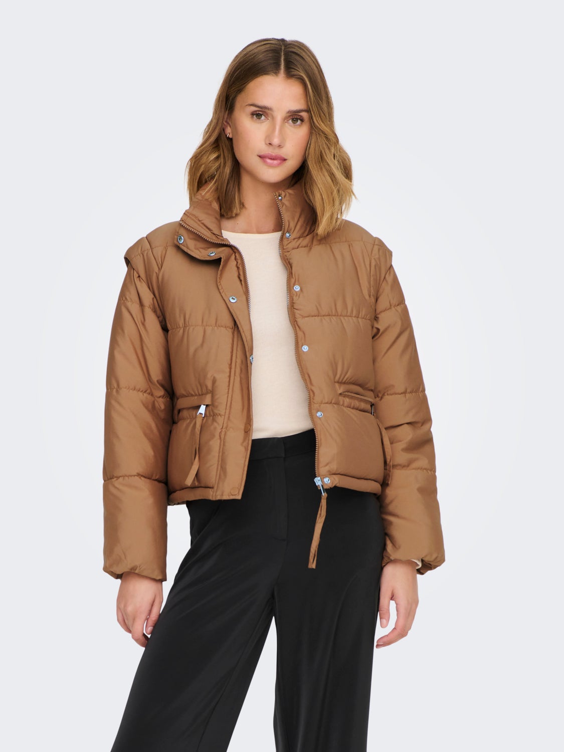 Detachable sleeve Puffer Jacket