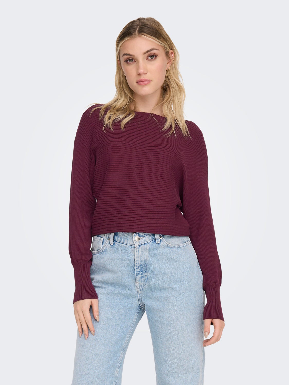 Short Knitted Pullover