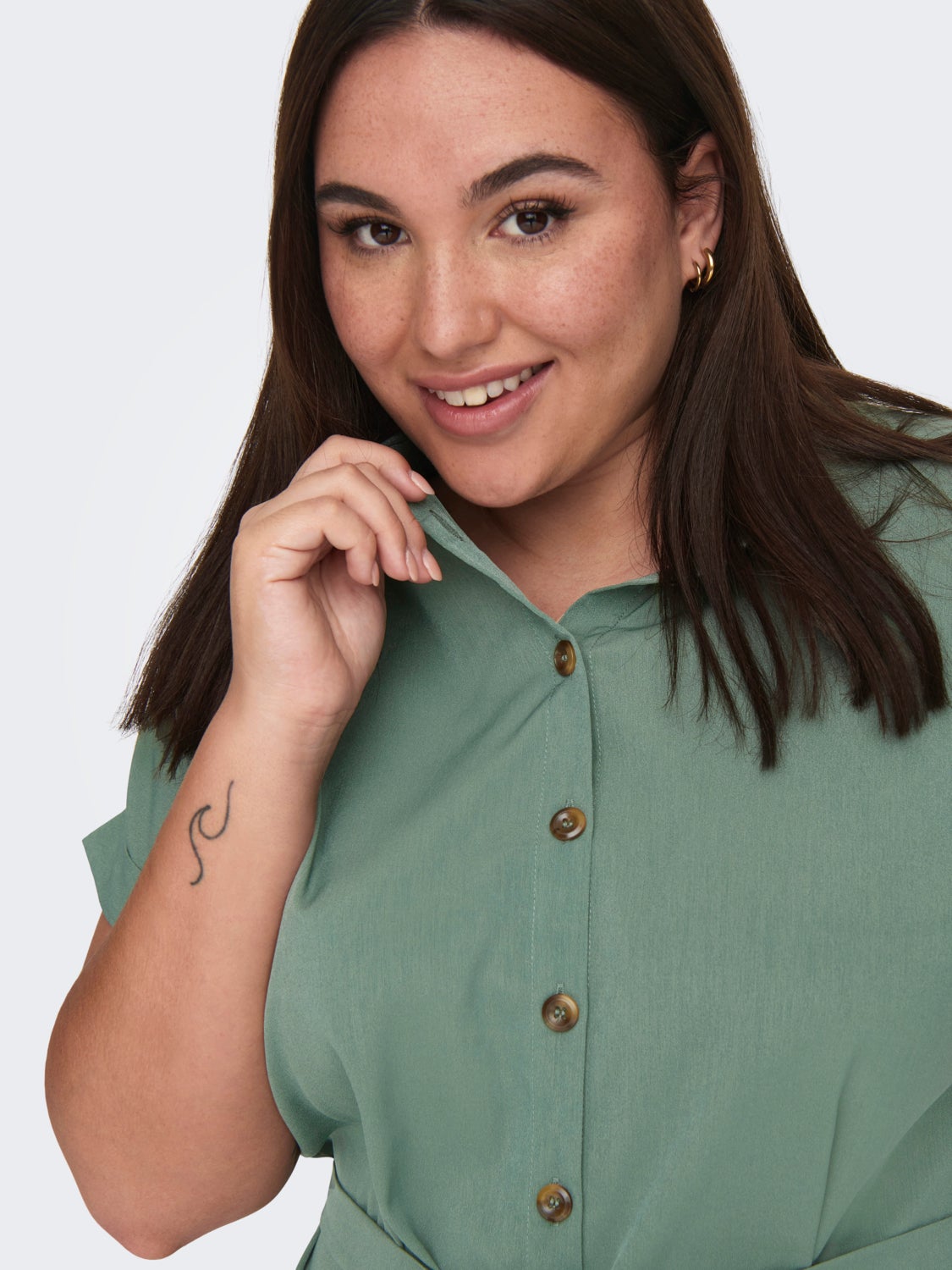 Curvy tie belt Shirt dress