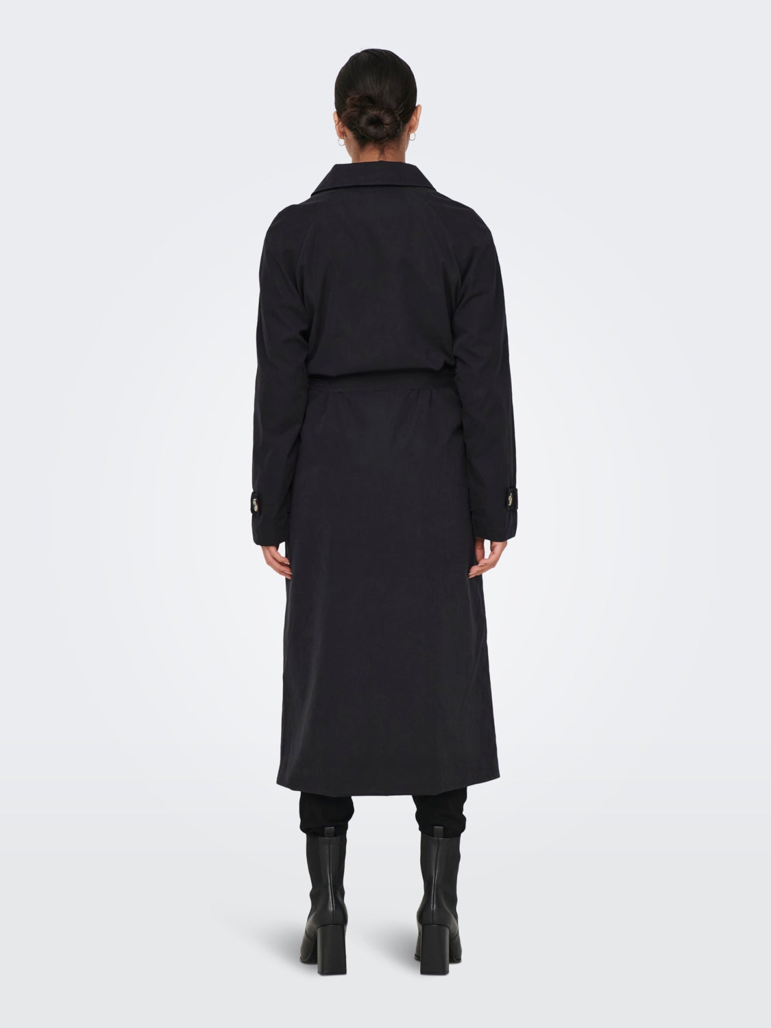 Oversized trenchcoat
