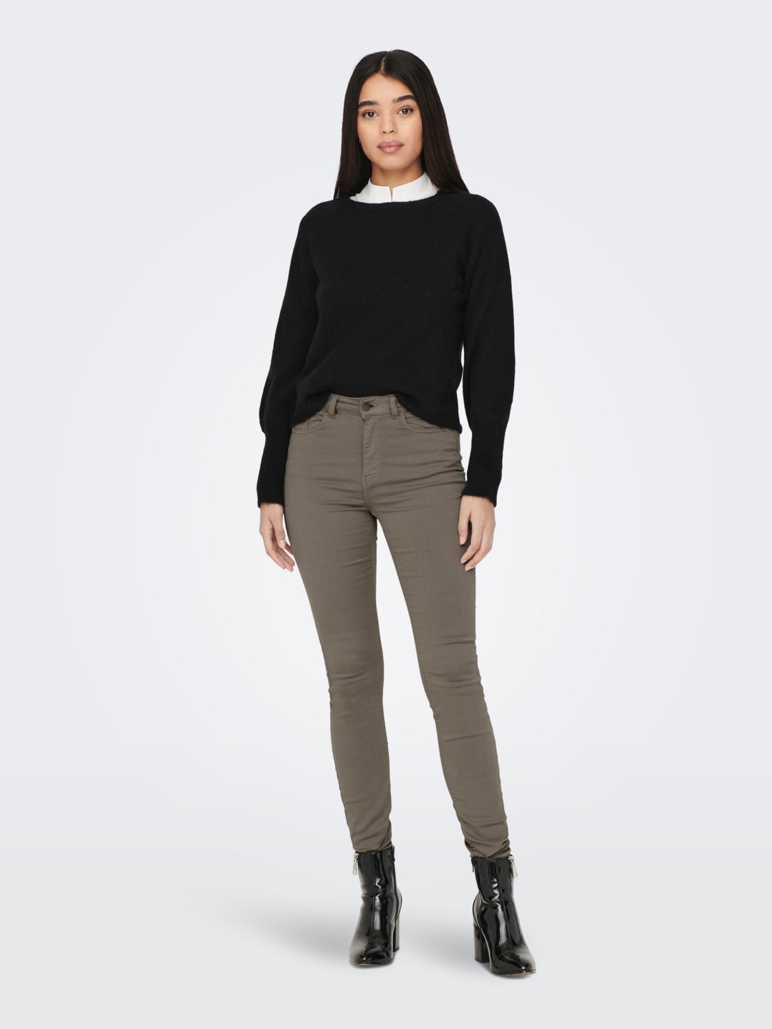 Button cuff Knitted Pullover