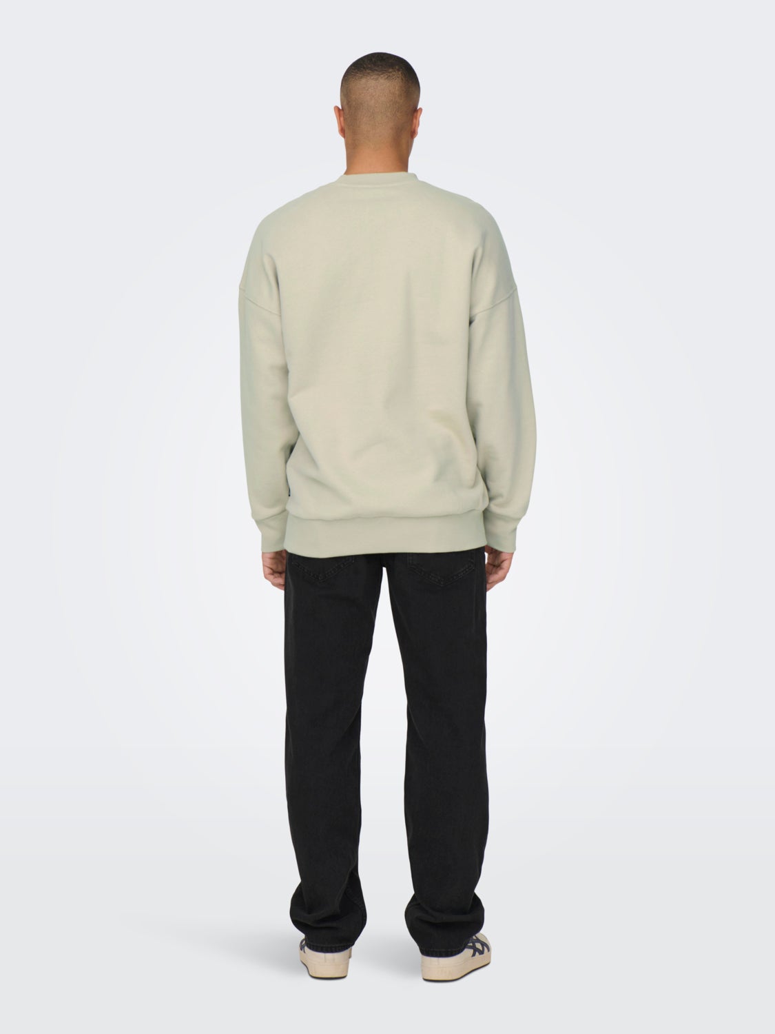 Solid color o-neck sweatshirt