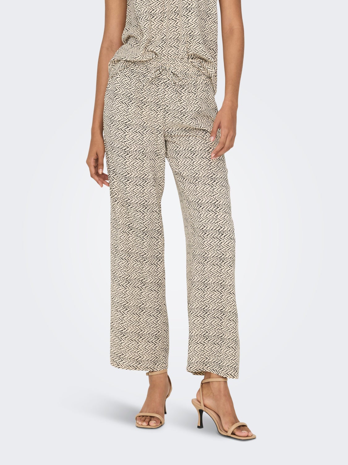 Loose Fit Trousers