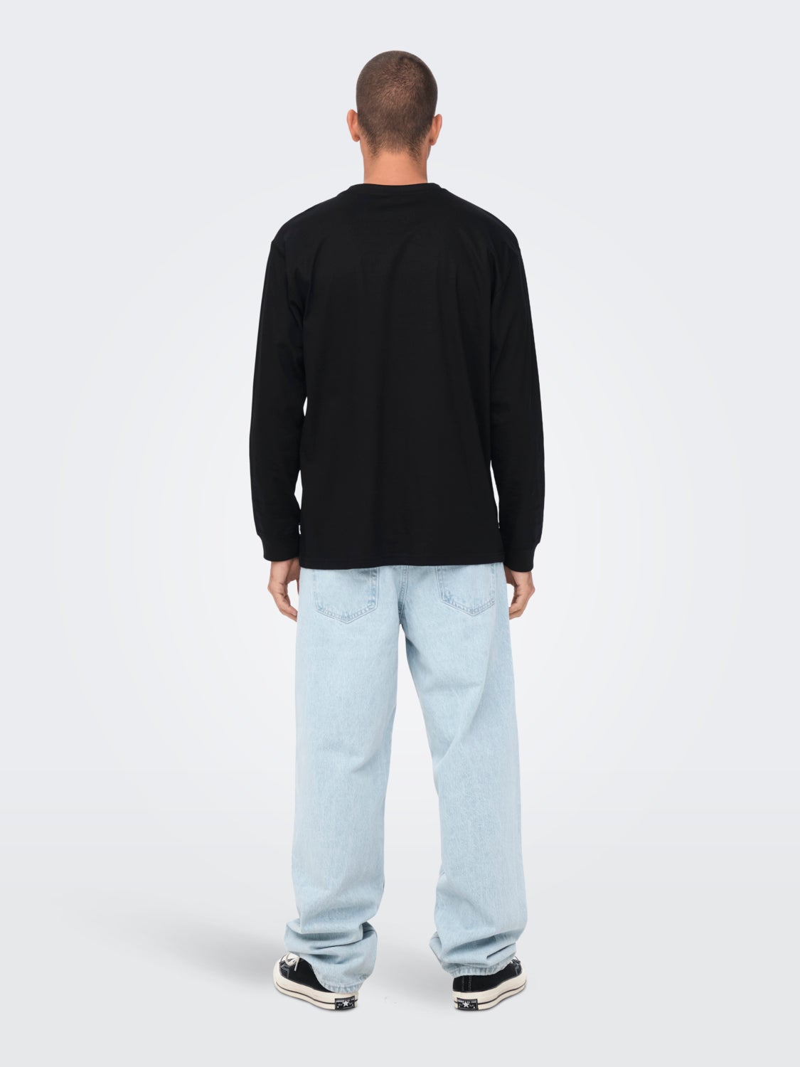 Long sleeved t-shirt